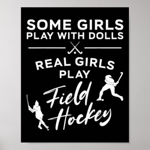 Hockeyfeld Einige Mädchen spielen mit Puppen echte Poster