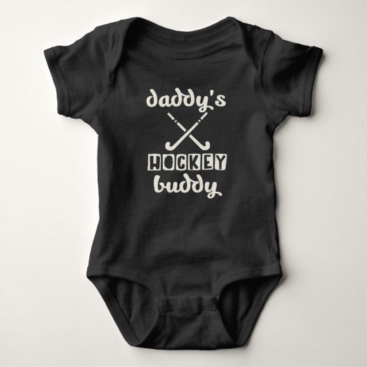 Hockeyfreund von Papdy Baby Strampler (Vorderseite)