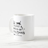 Hocus Pocus Black Halloween Zitat Kaffeetasse (Vorderseite Links)