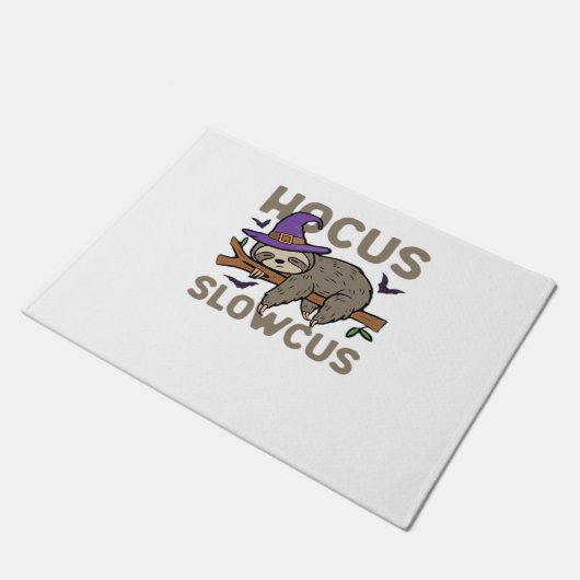 Hocus Slowcus Funny Halloween Sloth Classic T-Shir Fußmatte (Schrägansicht)