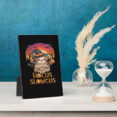 Hocus Slowcus Sloth liebt Halloween-Kostümtee E Fotoplatte (Seite)
