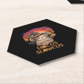 Hocus Slowcus Sloth liebt Halloween-Kostümtee E Untersetzer (angewinkelt)