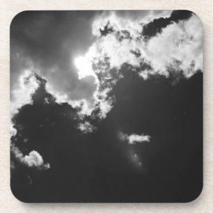 Hoffnung in der silbernen Verkleidung der Wolken. Untersetzer