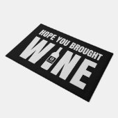 Hoffnung Sie Wein Monogram Jahr Custom Black Fußmatte (Schrägansicht)