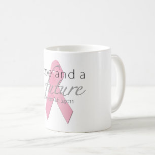Hoffnung und eine Zukunft mit rosa Tasse