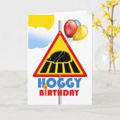 Hoggy Birthday, Hedgehog Crossing Road Sign Karte (Gelbe Blume)