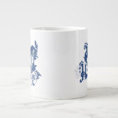 HOGSMEADE™ Vintag Village Graphic Jumbo-Tasse (Vorderseite)