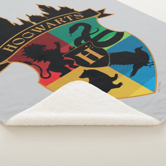 HOGWARTS™ Castle Wappen House Pride Abzeichen Sherpadecke (3/4)