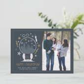 HOGWARTS™ Snow Globe | Glückliche Weihnachtseinlad Einladung (Stehend Vorderseite)