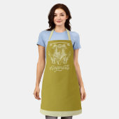 HOGWARTS™ Winged Shield Graphic Schürze (Getragen)