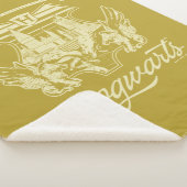 HOGWARTS™ Winged Shield Graphic Sherpadecke (3/4)