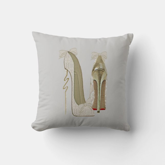 Hohe Heels-Spitze und Kissen (Vorderseite)
