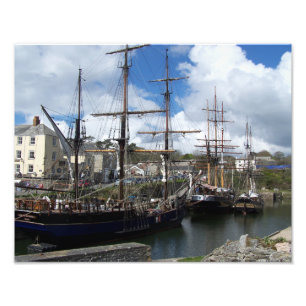 Hohe Schiffe in Charlestown Hafen Cornwall Fotodruck