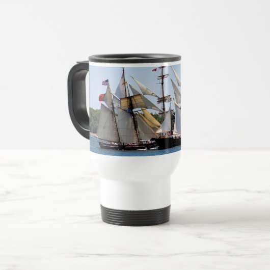 Hohe Schiffs-Festival-Tasse Reisebecher (Vorderseite Links)