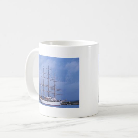 Hohe Schiffs-Seewolke Kaffeetasse (Vorderseite Links)