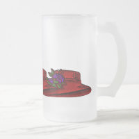 Hoher Brokat-rote Hut-Glas-Tasse