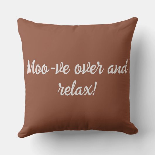 Höhere Kuh in Kopfbekleidung 2 von 4 Kissen (Rückseite)