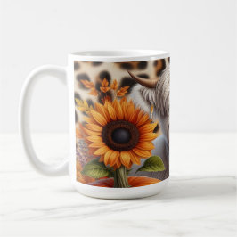 Höhere Kuh umgeben von Herbstpumpen Kaffeetasse