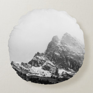 HÖHERE SICHT AUF DEN SCHNEEBERG RUNDES KISSEN