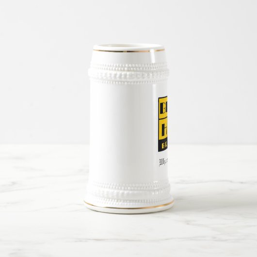 Hohes Tier, das Stein braut Bierglas (Mittel)