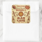 Höhle des lustigen Mannes mit eigenem Namen Quadratischer Aufkleber (Tasche)