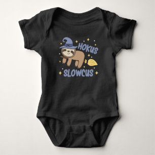 Hokus Slowcus - Fault Hexenkraut Halloween-Kostümb Baby Strampler