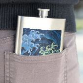Hokusai Feminine Wave Vintager Ozean Flachmann (Beispiel)