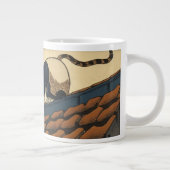 Hokusai inspirierte Kunst mit niedlicher Katze Jumbo-Tasse (Rechts)
