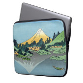 Hokusai - Mount Fuji reflektiert den Kawaguchi-See Laptopschutzhülle (Vorderseite Links)