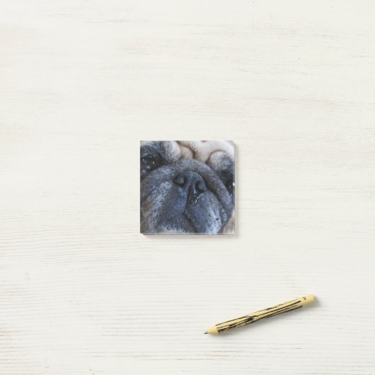 Hol dir bald einen tollen Mops-Hund Post-it Klebezettel (Auf Schreibtisch)