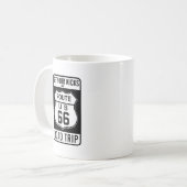 Hol dir deine Kicks auf Route 66 Kaffeetasse (Vorderseite Links)