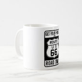 Hol dir deine Kicks auf Route 66 Kaffeetasse (Vorderseite Links)