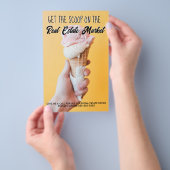 Hol dir den Scoop auf dem Echten Anwesen Flyer (Handgriff)