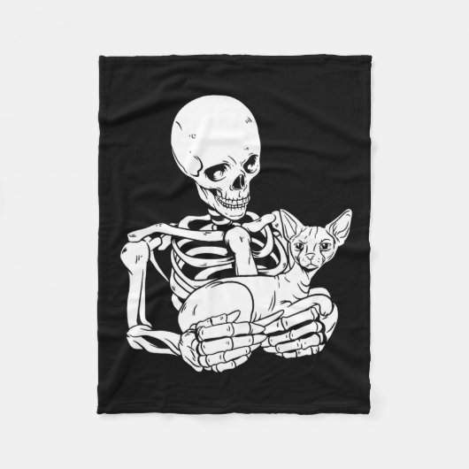 Holding Cat Funny Halloween Skull Sphynx Cat Fleecedecke (Vorderseite)