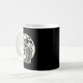 Holding Cat Spooky Skull Halloween Gothic Kitty Kaffeetasse (Vorderseite Links)