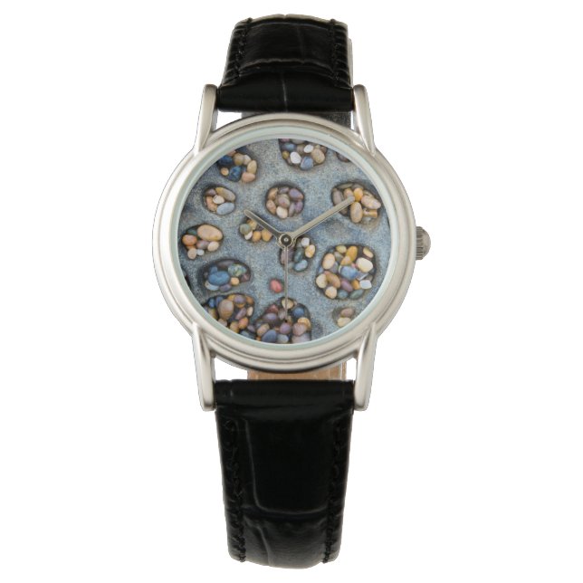 Holen mit Kies gefüllt, CA Armbanduhr (Vorderseite)
