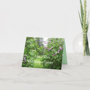 Holen Sie sich gut Lilac Bushes Lawn Szene Karte