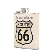 Holen Sie sich Ihre Kicks auf Route 66 Flachmann (Links)