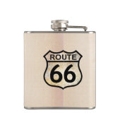 Holen Sie sich Ihre Kicks auf Route 66 Flachmann (Rückseite)