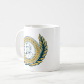 Holen Sie sie jung Kaffeetasse (Vorderseite Links)