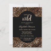 Holen wir Wild Leopard Print Brown Bachelorette Einladung (Vorderseite)