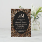 Holen wir Wild Leopard Print Elegant Bachelorette Einladung (Stehend Vorderseite)