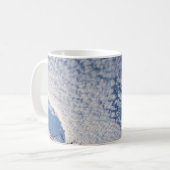 Holey Wolken bei Sonnenaufgang Kaffeetasse (Vorderseite Links)