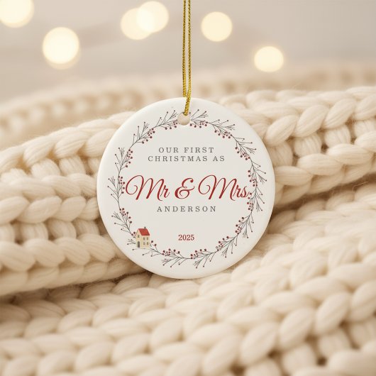 Holiday Berry Branch Christmas Newlyweds Keramik Ornament
