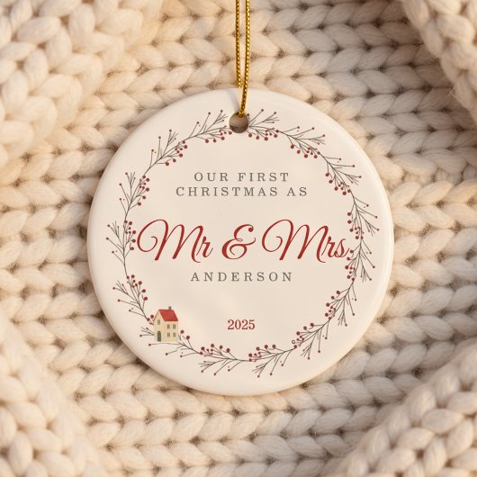Holiday Berry Branch Christmas Newlyweds Keramik Ornament