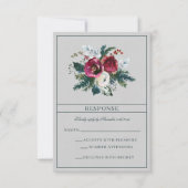 Holiday Bouquet Burgundy Pine Evergreen RSVP Karte (Vorderseite)