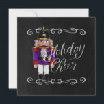 Holiday Cheer Chalkboard Lila und Red Nutcracker Feiertagskarte<br><div class="desc">Unterkunft thematisch von Umua entworfen. Gedruckt und ausgeliefert von Zazzle oder ihren Partnern.</div>