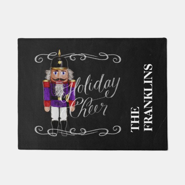 Holiday Cheer Chalkboard Lila und Red Nutcracker Fußmatte (Vorderseite)