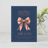 Holiday Dinner Party Rose Gold Satin Bow Navy Blue Einladung (Stehend Vorderseite)
