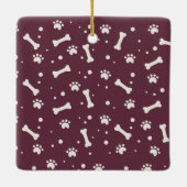 Holiday Dog Bone & Pawprint Personalisiertes Pet-F Keramikornament (Rückseite)